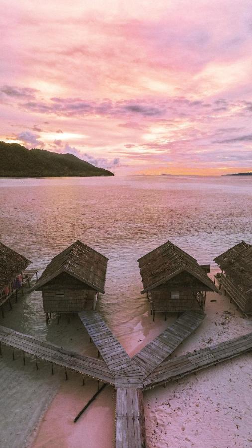 Nus Homestay Raja Ampat Kri Exterior foto